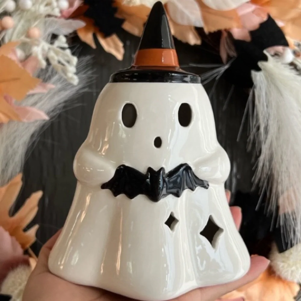 Target Bullseye’s Playground Halloween Light Up Ceramic Figural Witch Hat Ghost